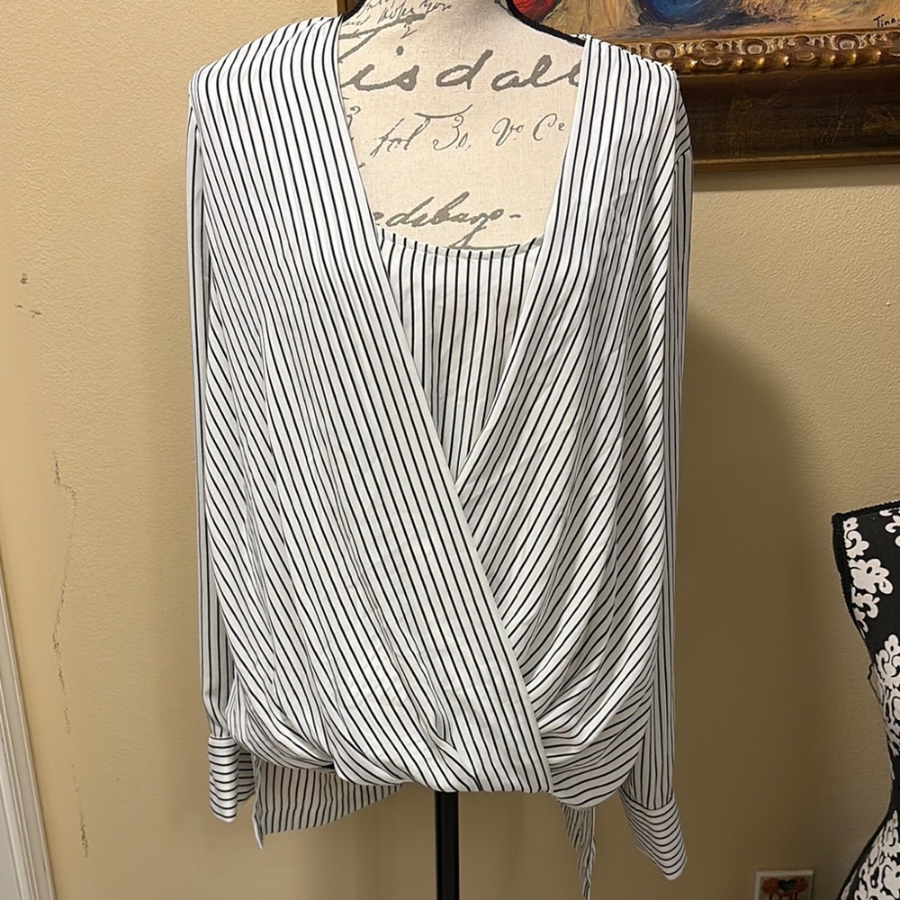 BCBGMaxAzria Black and White Wrap Tie Front Blouse